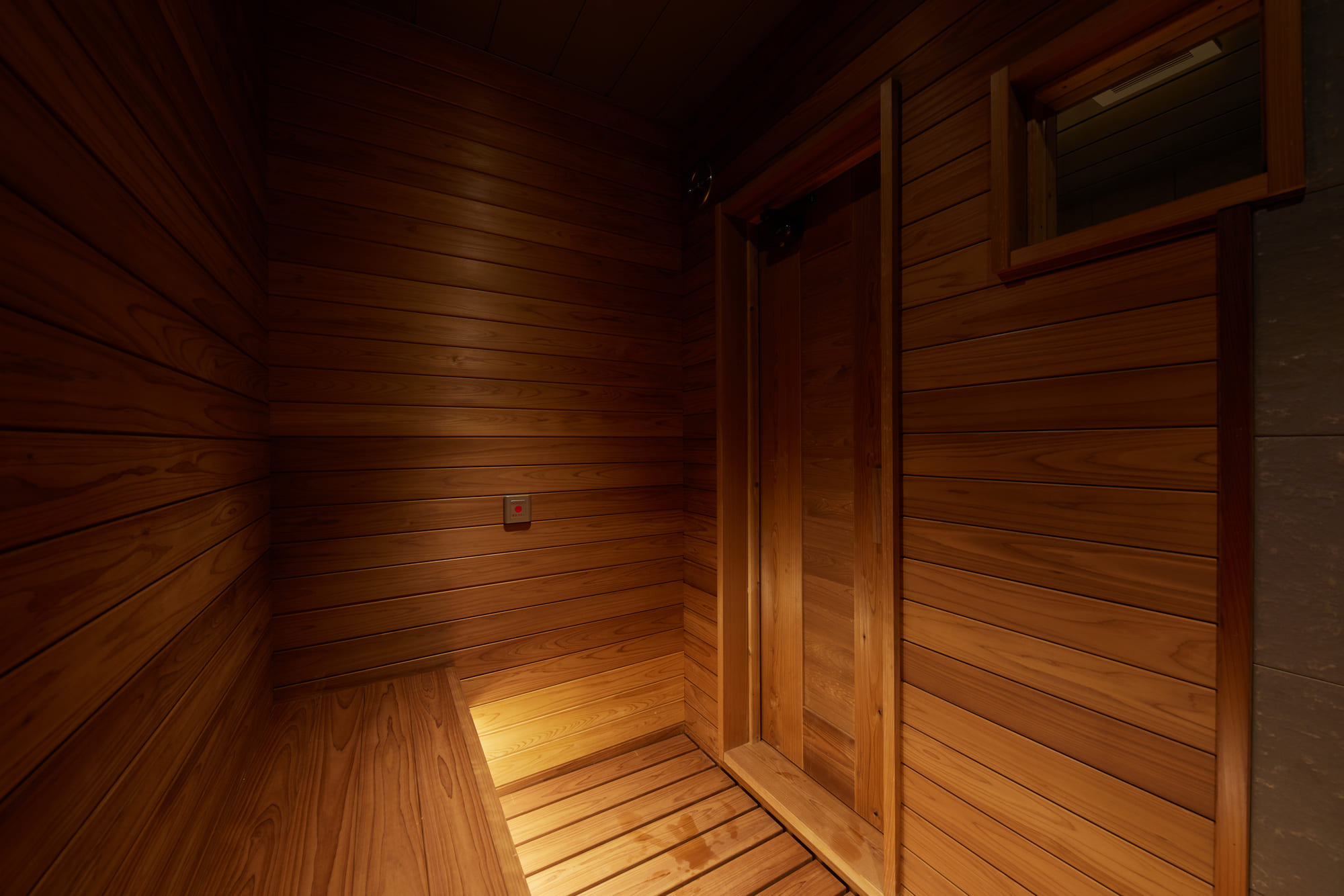 eni.sauna 暁