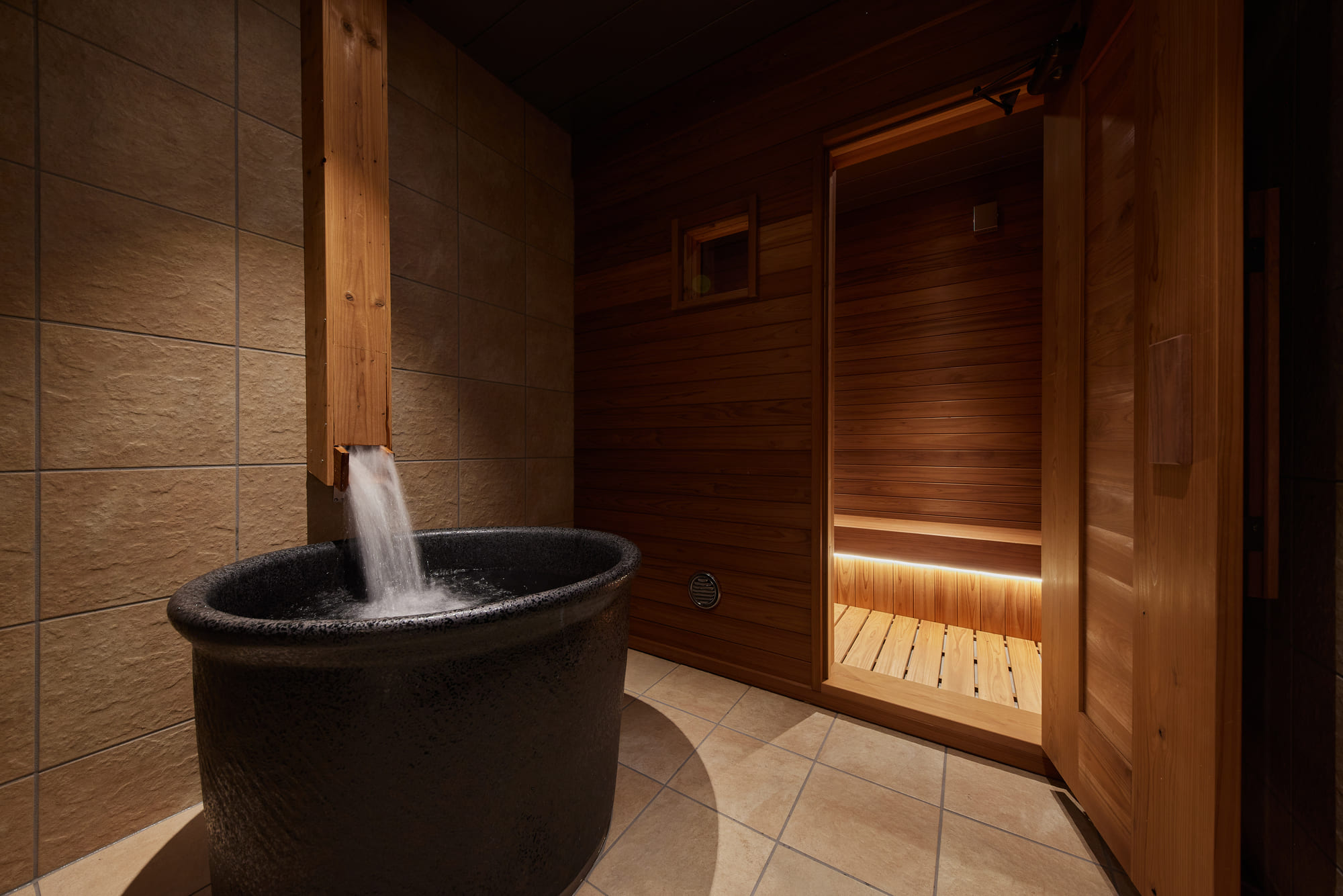 eni.sauna 暁